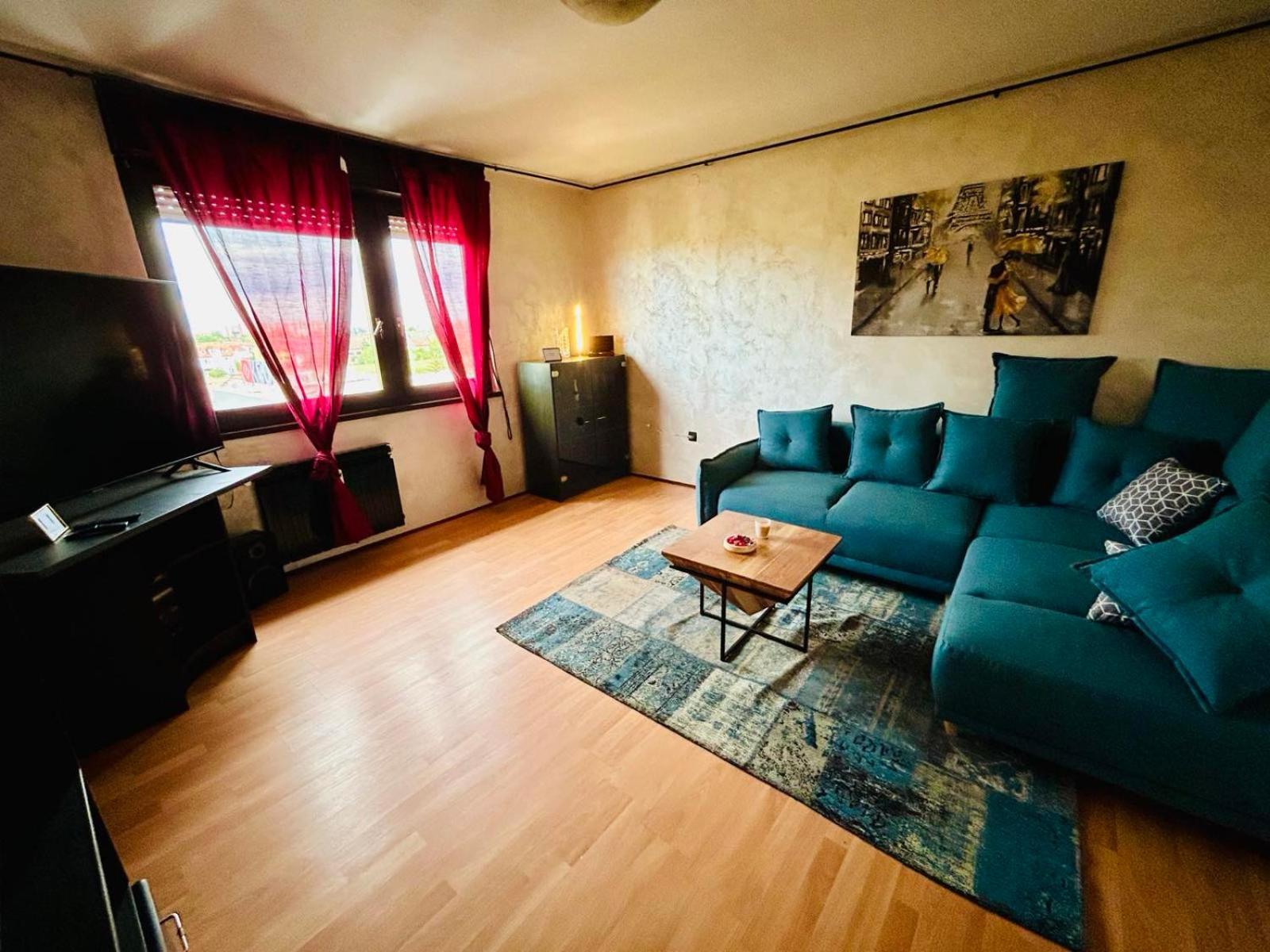 Fly By Suite - Zagreb Airport - 0-24H Self Check In&Out - Parking On Site Velika Gorica Extérieur photo