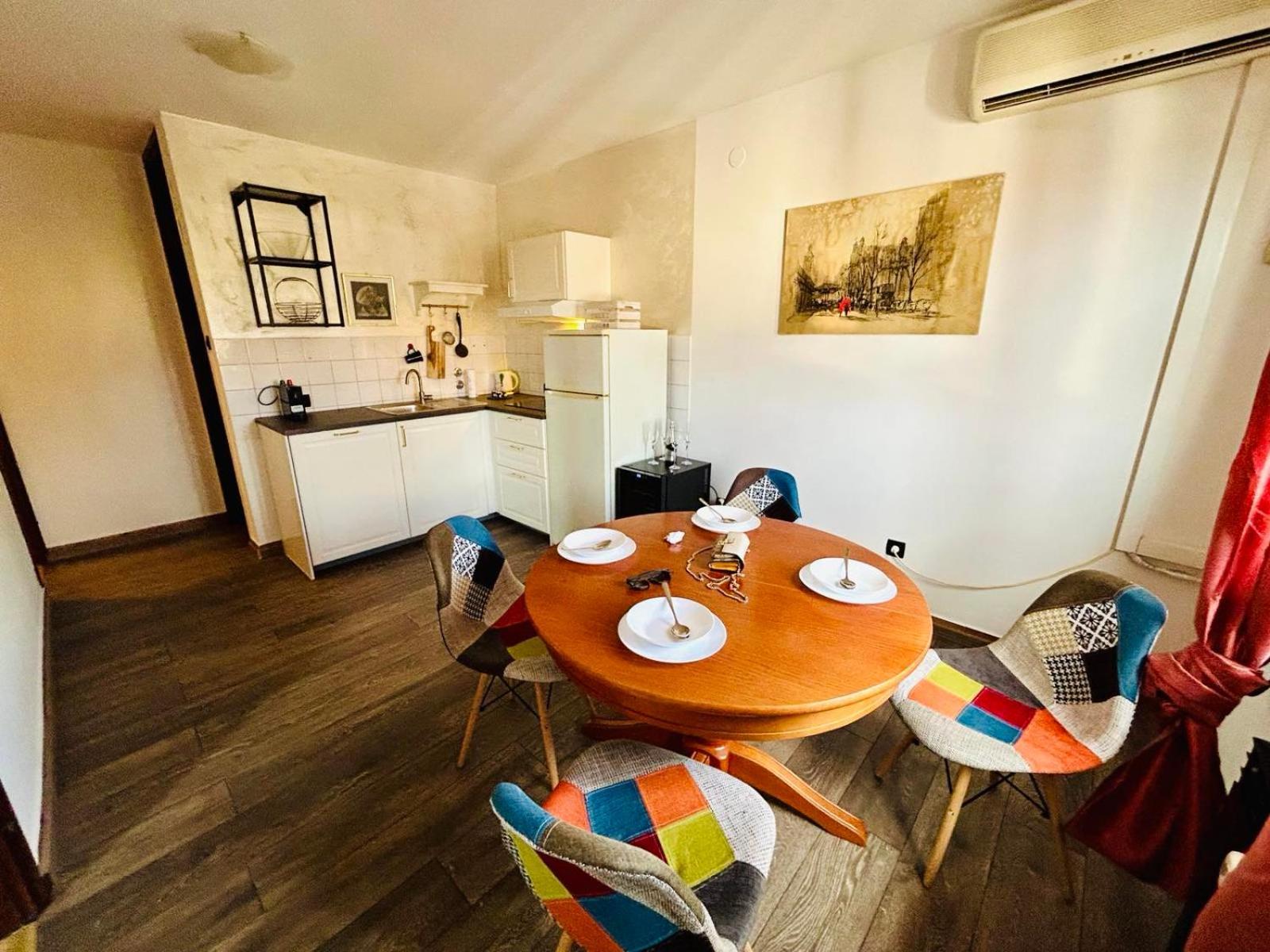 Fly By Suite - Zagreb Airport - 0-24H Self Check In&Out - Parking On Site Velika Gorica Extérieur photo